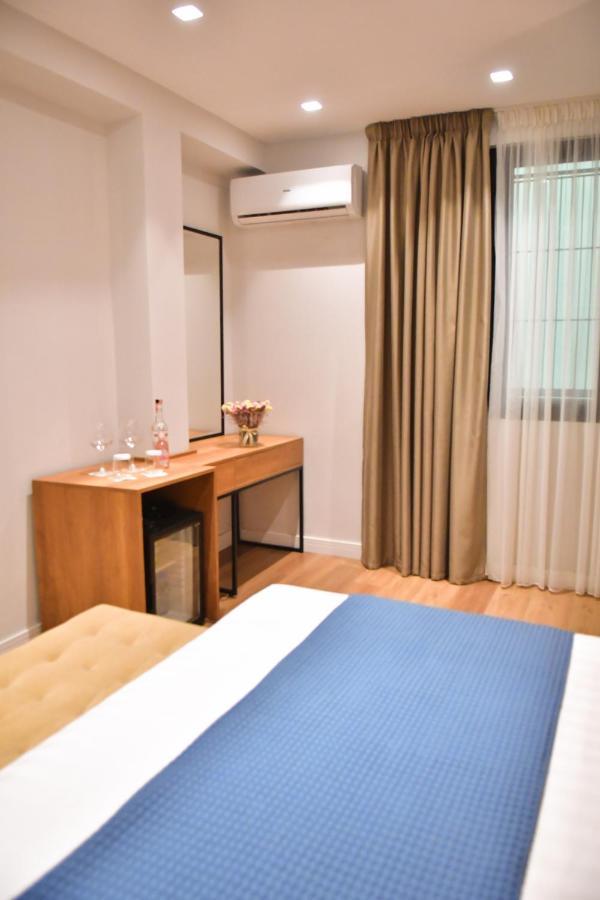 313 Villa City Center 地拉那 外观 照片
